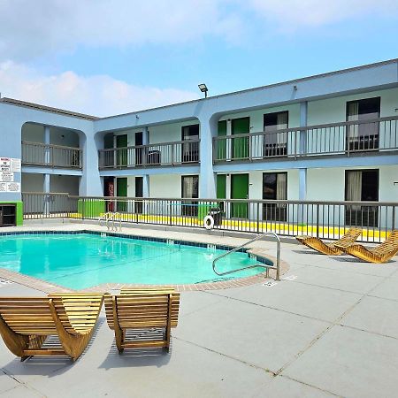 Surestay Studio By Best Western Victoria Exterior photo